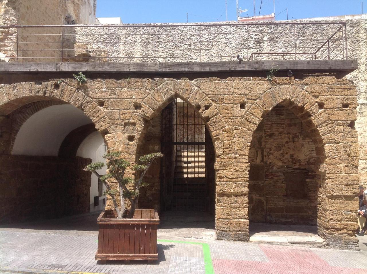 Casa La Muralla Medieval By Cadiz4Rentals Экстерьер фото